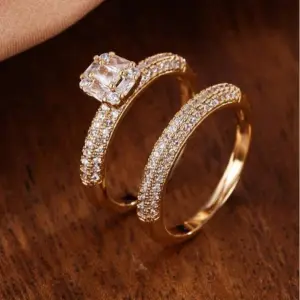 2 peças de anel Dourado de decoração de zircão